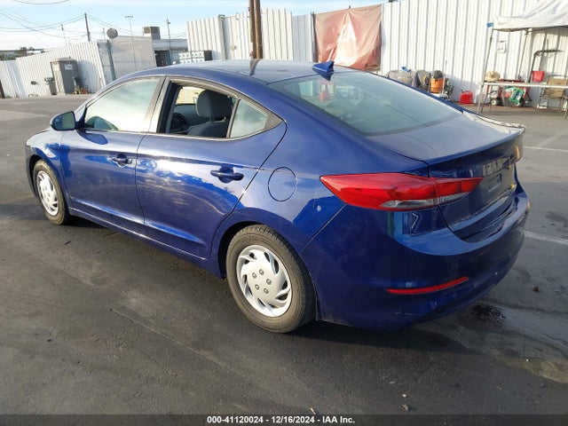 Hyundai ELANTRA SE 2017 5NPD74LF3HH182733 Image 3