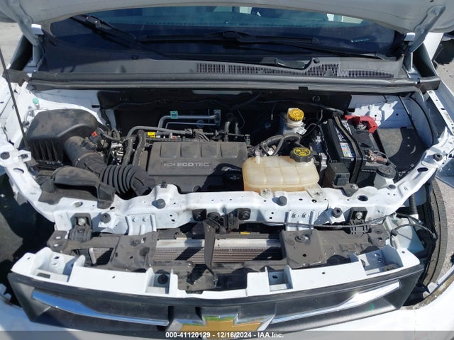 Chevrolet TRAX LS 2018 3GNCJKSB6JL166085 Image 10