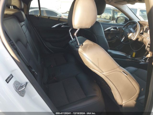SJKCH5CPXKA008581 Infiniti Qx30 Luxe