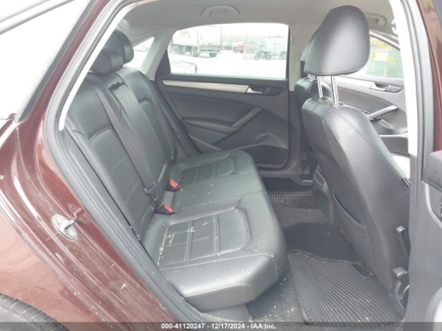 1VWAS7A37EC061719 Volkswagen Passat 1.8t Wolfsburg Edition