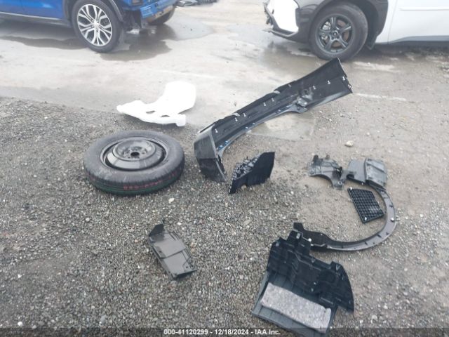 JTMRJREVXJD237716 Toyota Rav4 Hybrid Le