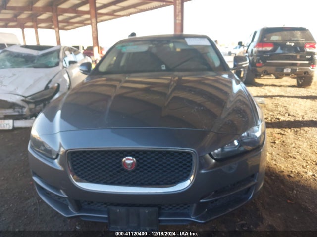 Jaguar Xe 25t Premium 2018 SAJAJ4FX4JCP29360 Image 12
