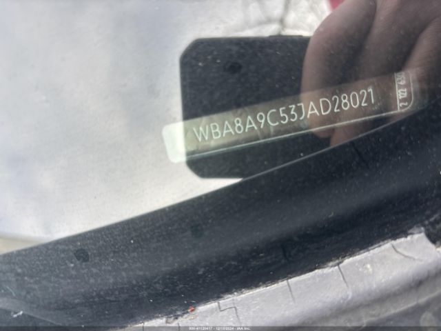 WBA8A9C53JAD28021 BMW 320i