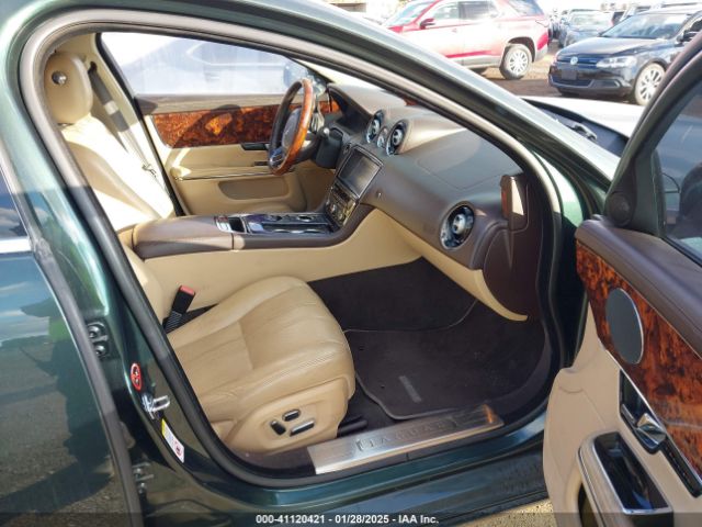 2012 JAGUAR XJ SAJWA1CB4CLV23780 Photo 4