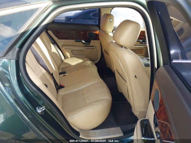 2012 JAGUAR XJ SAJWA1CB4CLV23780 Photo 7