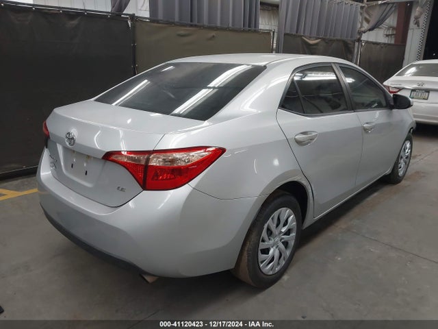 Toyota COROLLA LE 2018 2T1BURHEXJC106108 Image 4