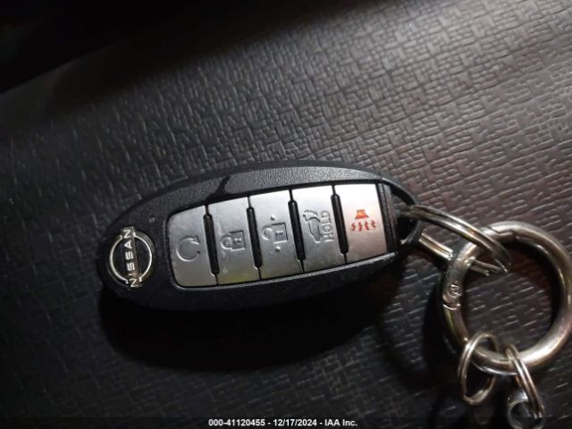 5N1BT3BB1NC671422 Nissan Rogue Sv Intelligent Awd