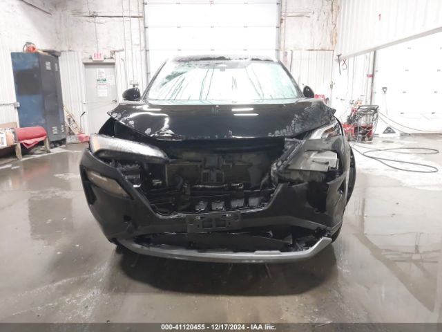 5N1BT3BB1NC671422 Nissan Rogue Sv Intelligent Awd