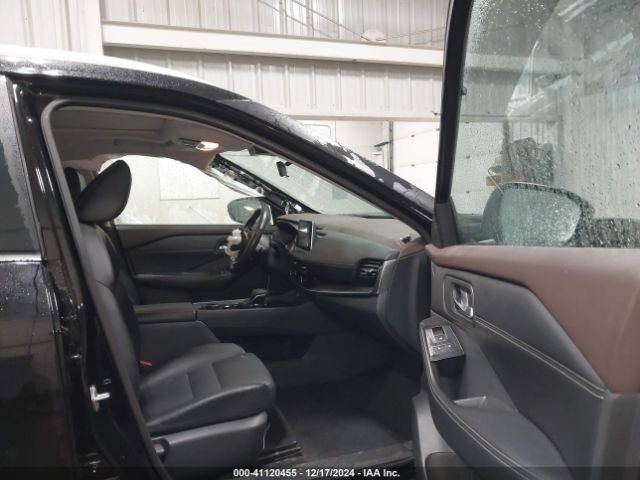 5N1BT3BB1NC671422 Nissan Rogue Sv Intelligent Awd