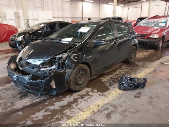 JTDKDTB3XF1101684 Toyota Prius C Two