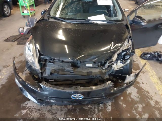 JTDKDTB3XF1101684 Toyota Prius C Two