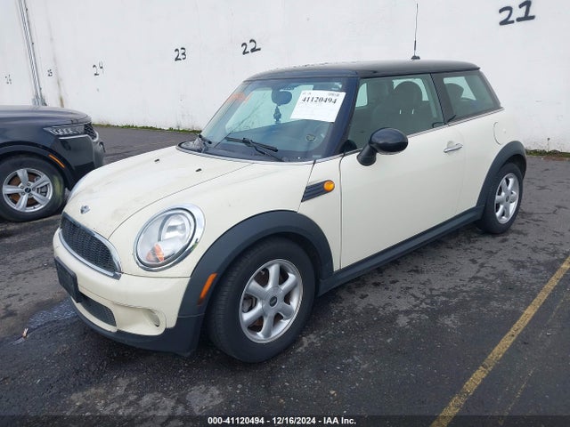 2007 MINI COOPER WMWMF33547TT53274 Photo 1
