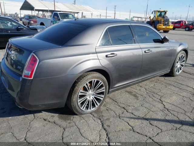 2C3CCABG8EH203634 Chrysler 300 300s