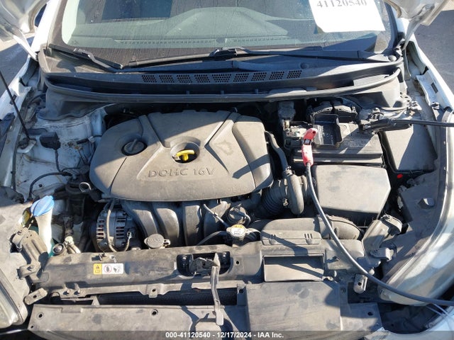 Hyundai ELANTRA SE 2016 5NPDH4AE9GH698570 Image 10