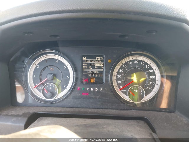 3C6TR4CT3HG619996 RAM 2500 Tradesman  4x2 6'4 Box