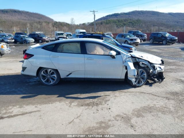JHMZC5F33JC006693 Honda Clarity Plug-in Hybrid Touring