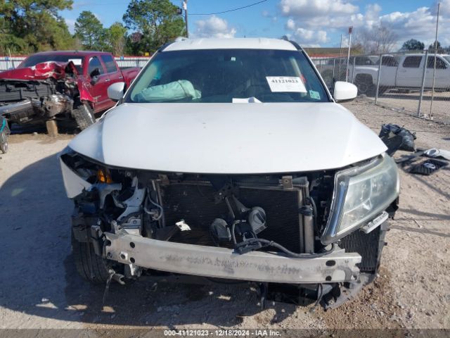 5N1AR2MN7FC695429 Nissan Pathfinder S