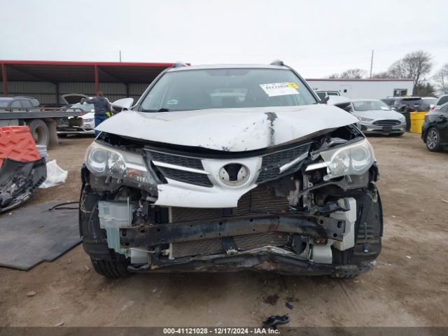 JTMDFREV8FD161142 Toyota Rav4 Limited