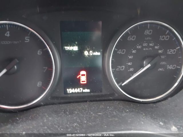 JA4AD3A34GZ011652 Mitsubishi Outlander Se