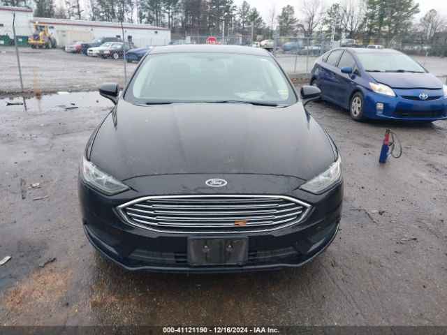 3FA6P0HD2JR229770 Ford FUSION SE