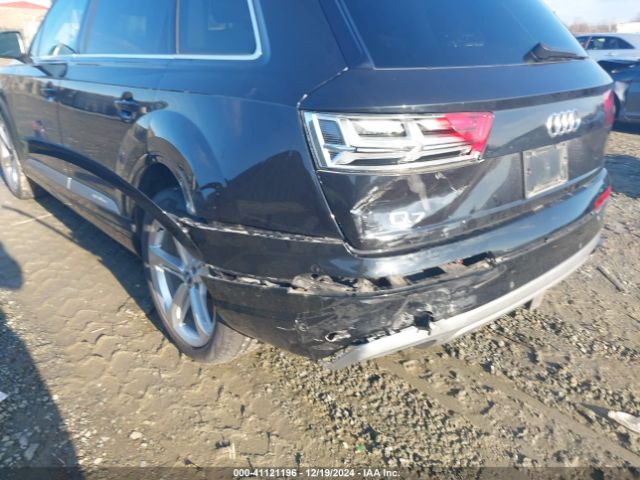 WA1VAAF79KD020301 Audi Q7 55 Premium