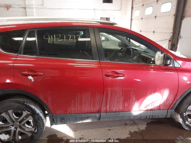 Toyota RAV4 LE 2017 JTMBFREV0HJ106793 Image 13