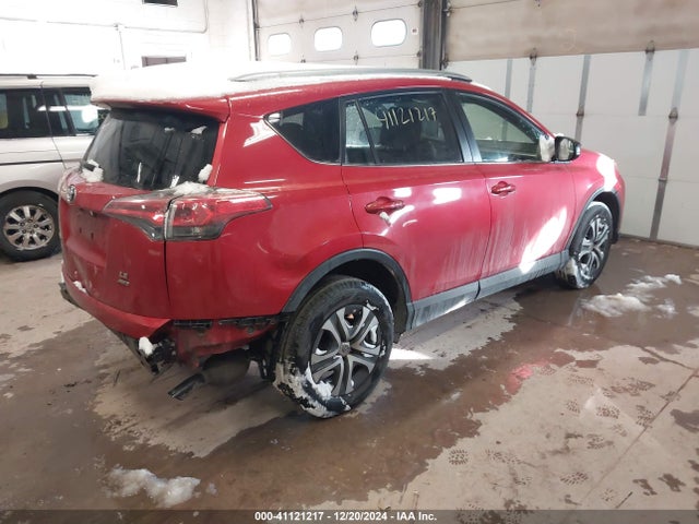 Toyota RAV4 LE 2017 JTMBFREV0HJ106793 Image 4
