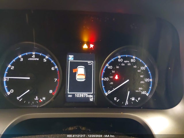Toyota RAV4 LE 2017 JTMBFREV0HJ106793 Image 7