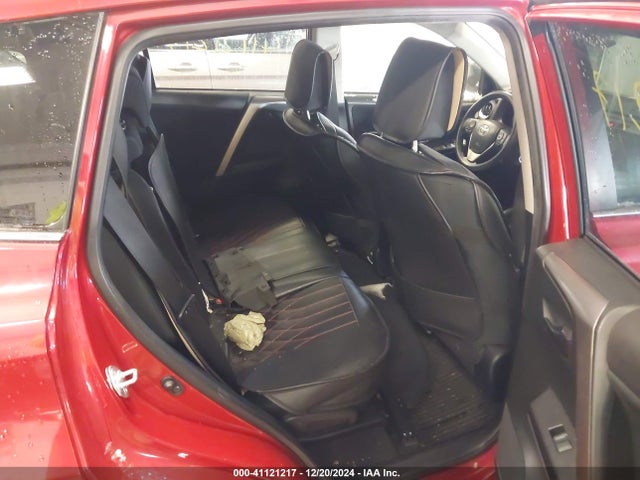 Toyota RAV4 LE 2017 JTMBFREV0HJ106793 Image 8