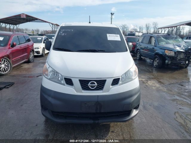 3N6CM0KN1FK705916 Nissan Nv200 S