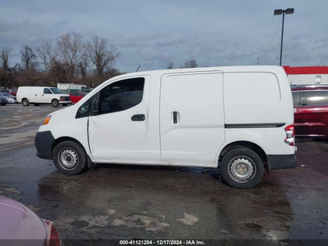 3N6CM0KN1FK705916 Nissan Nv200 S