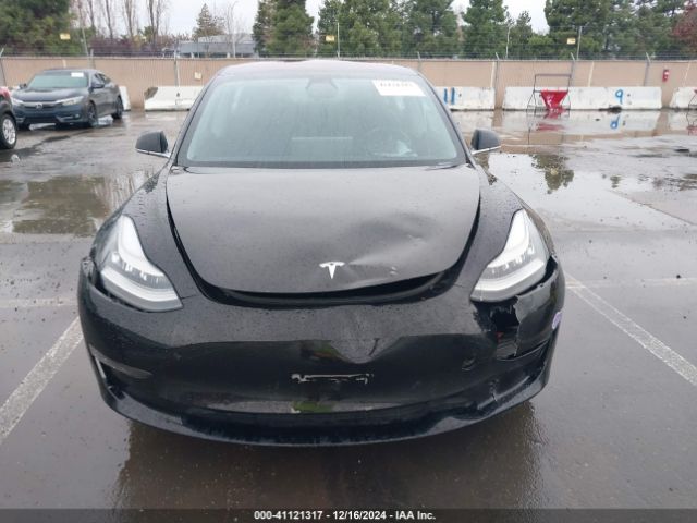 5YJ3E1EA2JF152077 Tesla Model 3 Long Range/mid Range