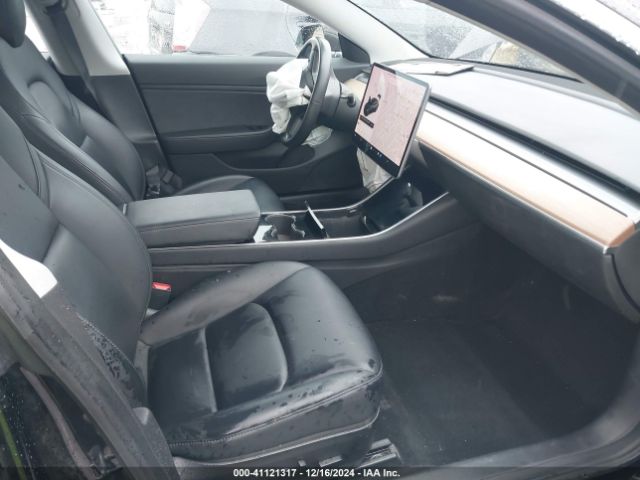 5YJ3E1EA2JF152077 Tesla Model 3 Long Range/mid Range