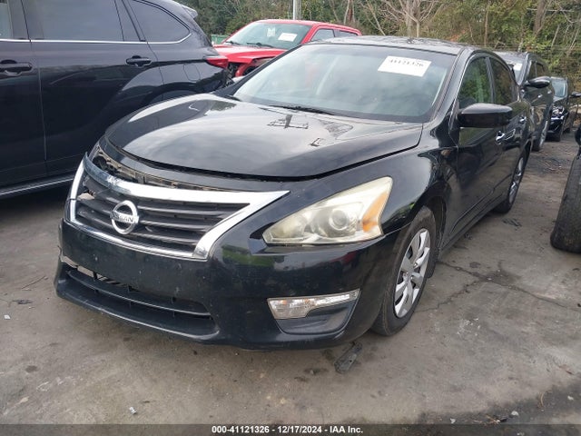 Nissan Altima 2.5 S 2015 1N4AL3APXFN360905 Image 2