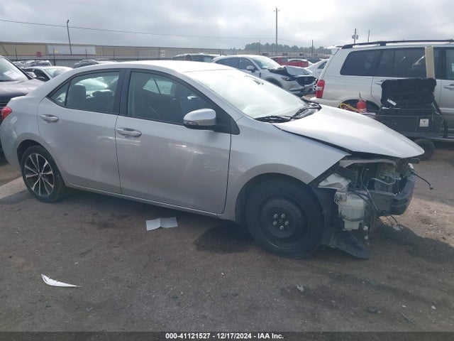Toyota COROLLA SE 2017 5YFBURHEXHP676264 Image 13