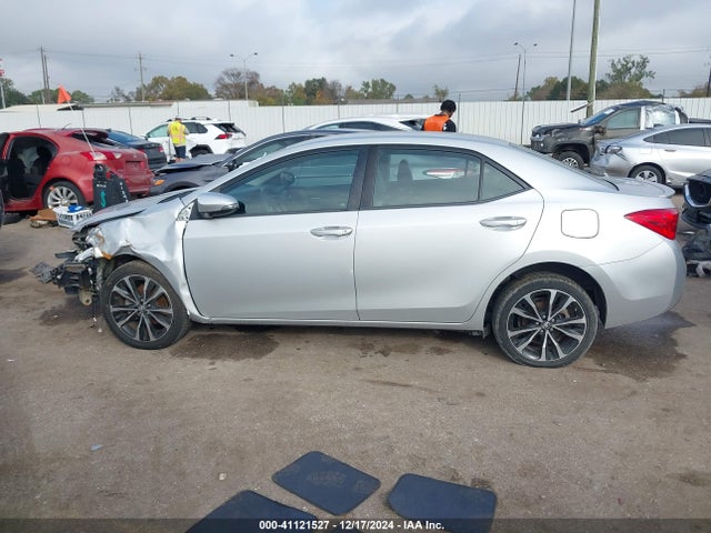 Toyota COROLLA SE 2017 5YFBURHEXHP676264 Image 14
