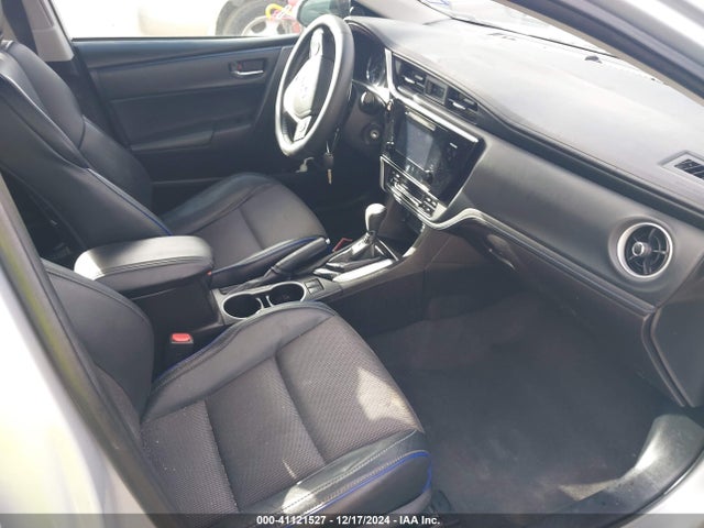 Toyota COROLLA SE 2017 5YFBURHEXHP676264 Image 5