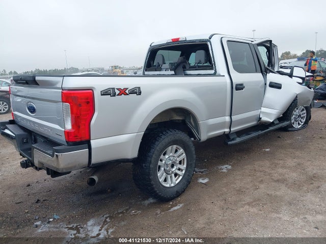 Ford F-250 Xl 2017 1FT7W2B68HEB68770 Image 4