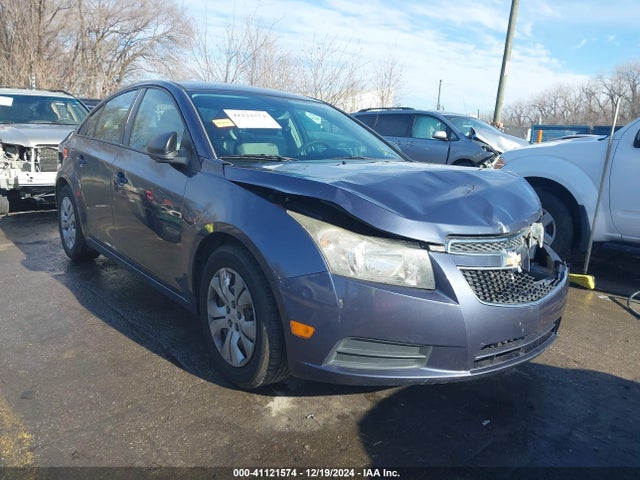 2014 1G1PA5SH7E7437657 main image