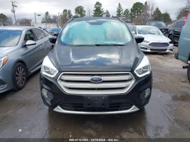 1FMCU9HD2KUC28814 Ford ESCAPE SEL