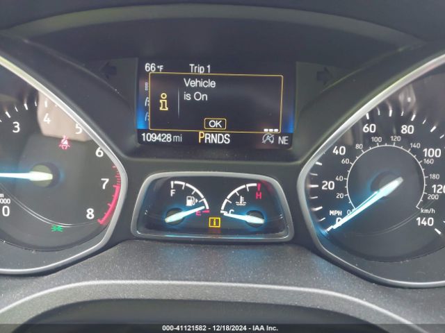 1FMCU9HD2KUC28814 Ford ESCAPE SEL