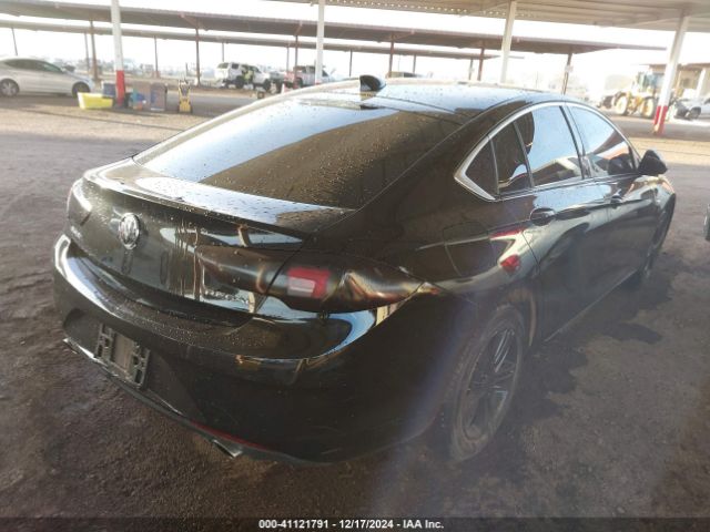 W04GL6SX5J1045850 Buick Regal Sportback Preferred