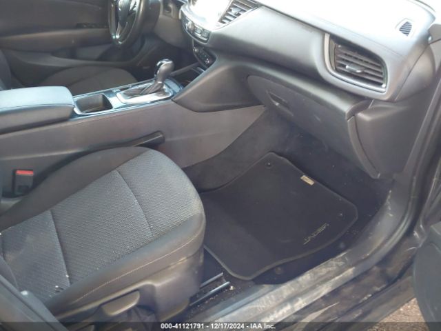 W04GL6SX5J1045850 Buick Regal Sportback Preferred