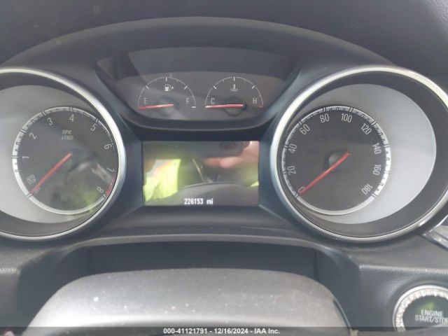 W04GL6SX5J1045850 Buick Regal Sportback Preferred
