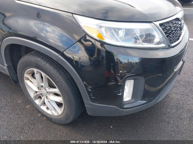 KIA SORENTO LX 2015 5XYKT4A67FG643197 Image 6