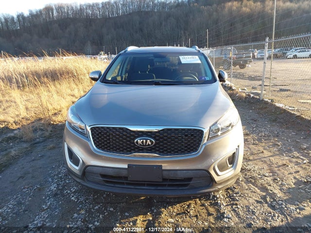 KIA Sorento 2.4l Lx 2017 5XYPGDA37HG194168 Image 12