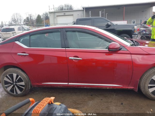 1N4BL4DW8LC230822 Nissan Altima Sv Intelligent Awd
