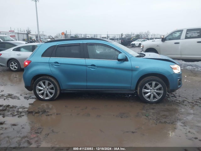 4A4AP4AU5EE018036 Mitsubishi Outlander Sport Se