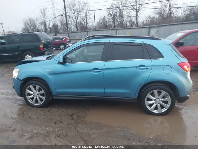 4A4AP4AU5EE018036 Mitsubishi Outlander Sport Se
