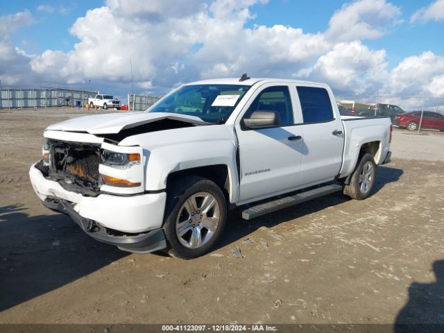 3GCPCPEC8JG607214 Chevrolet Silverado 1500 Custom